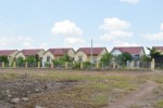 Hàng loạt công trình được xây dựng tại khu tái định cư bị bỏ hoang, xuống cấp gây lãng phí tiền của Nhà nước