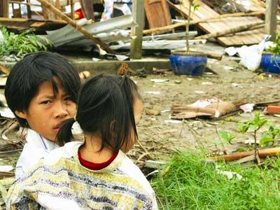 Hơn một vạn người chết và mất tích bởi thiên tai