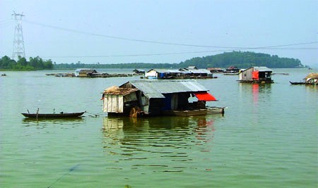 Sông La Ngà (Ảnh: Dân Việt)
