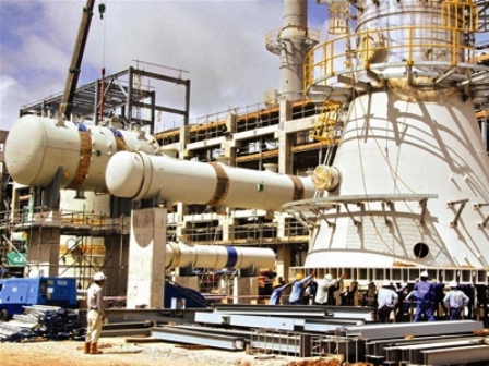 Một góc Nhà máy lọc dầu Dung Quất (Ảnh: Bảo Anh/Tiền Phong)