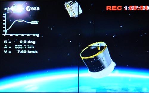 Vệ tinh VNREDSat-1 tách hoàn toàn khỏi tên lửa và đi vào quỹ đạo - Ảnh chụp qua màn hình