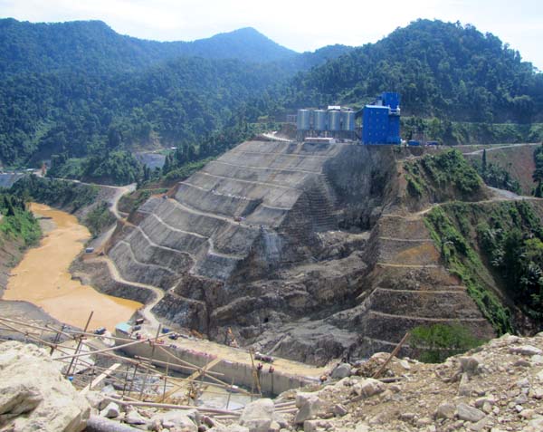 Sông Bung 4 là dự án thủy điện sử dụng vốn vay ADB đầu tiên ở Việt Nam (Ảnh:Nguyễn Dịu/WARECOD)