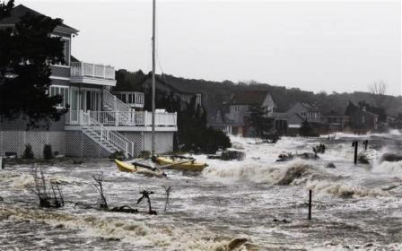 Cảnh tàn phá do bão Sandy (Ảnh: Reuters)