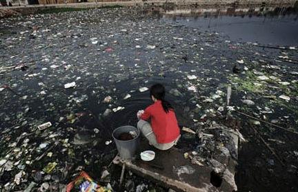 Ô nhiễm nước ở Trung Quốc (Ảnh: habitatadvocate)