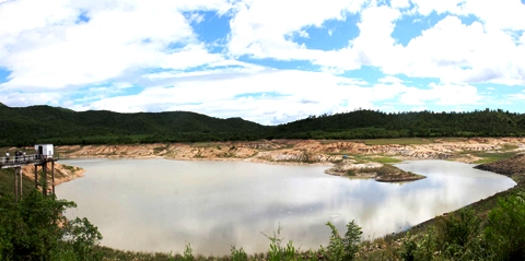 Một góc hồ Hòn Gà có dung tích chứa 1,4 triệu m3 nước phục vụ tưới cho gần 200 ha lúa, hoa màu của xã Bình Thành (huyện Tây Sơn (Ảnh: Đình Huệ - TTXVN)