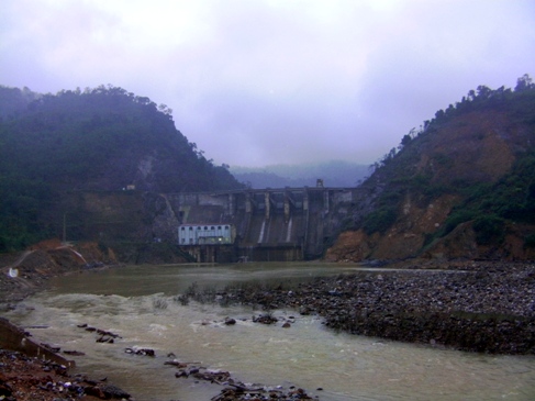 Thủy điện Hố Hô, Hà Tĩnh (Ảnh: Hoàng Chiên/ThienNhien.Net)