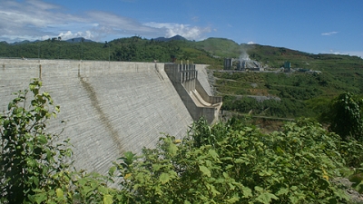  Công trình Thủy điện Sông Tranh 2 gây nhiều bất ổn đối với người dân địa phương.