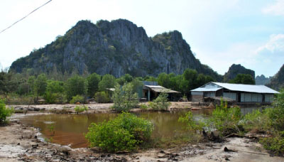 Núi Bà Tài là một trong 97 điểm cấm khai thác (Ảnh: Việt Tiến/Nhân dân)