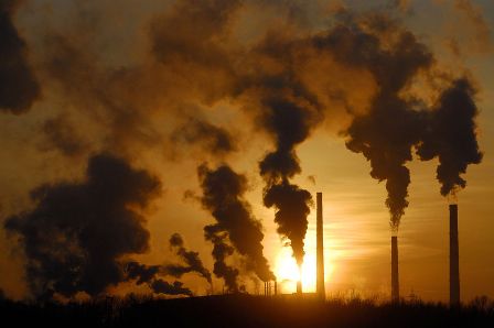 Lượng phát thải khí nhà kính năm 2013 đã lên tới gần 40 triệu tấn (Ảnh : Tomorrow is Greener)