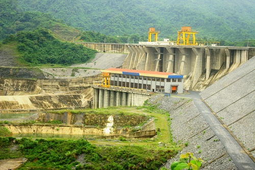 Thủy điện Na Hang (Ảnh: ThienNhien.Net)