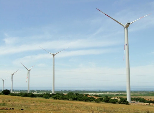 Bình Thuận có tiềm năng lớn về phát triển điện gió (Ảnh: Lê Trường)
