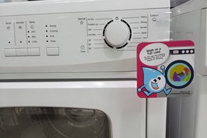 Từ ngày 1/4, chỉ máy giặt tiết kiệm nước mới được bán tại Singapore (Ảnh: PUB)