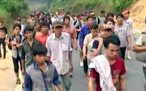 Gần 100 công nhân chạy trốn khỏi bãi vàng (Ảnh: Nông nghiệp Việt Nam)