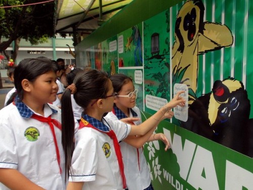 Chương trình bảo vệ động vật hoang dã trong học đường ở thành phố Hồ Chí Minh (Ảnh: TTXVN)
