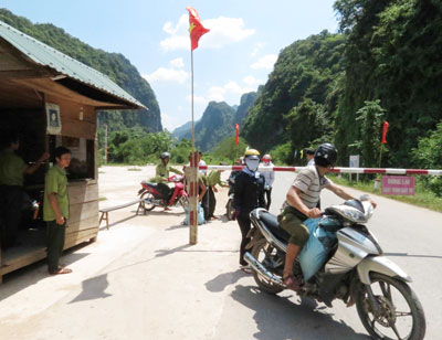 Trạm kiểm lâm Trộ Mọong, một trong những điểm thu phí dịch vụ môi trường rừng nằm trên đường Hồ Chí Minh nhưng Vườn Quốc gia Phong Nha - Kẻ Bàng không xin ý kiến của Cục Đường bộ và Sở GTVT tỉnh Quảng Bình (Ảnh: Sài Gòn Giải Phóng)