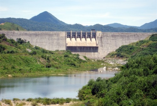 Từ khi thủy điện Sông Tranh 2 tích nước, động đất liên tục tại huyện Bắc Trà My (Ảnh: nongnghiep.vn)