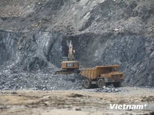 Hoạt động khai thác mỏ của Công ty trách nhiệm hữu hạn một thành viên Apatit Lào Cai. (Ảnh: Hùng Võ/VietnamPlus)