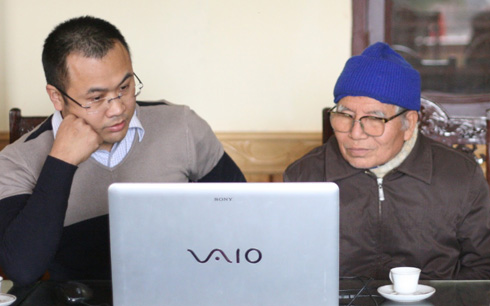 KTS Đặng Văn Doanh (phải), Trưởng nhóm nghiên cứu Greenarchi  (Ảnh: VOV Online)