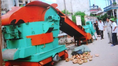 Máy xử lý rác của tác giả Ngô Thái Nguyên (Ảnh: Nhân Dân)