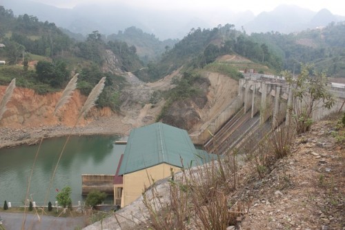 Các chủ đầu tư thủy điện ở Hà Giang đang nợ tiền phí dịch vụ môi trường rừng lên đến gần 38 tỷ đồng