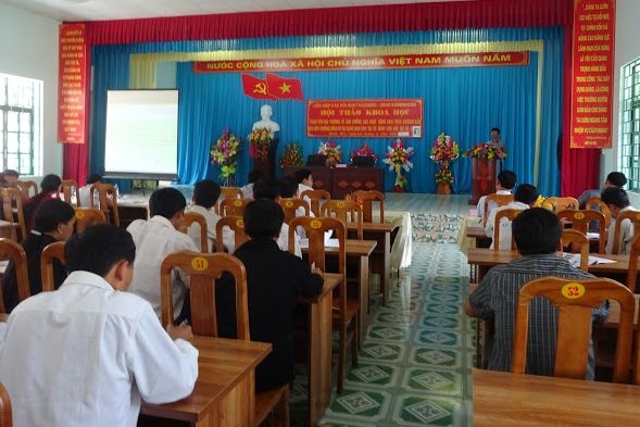 Tham vấn địa phương về ảnh hưởng các hoạt động khai thác khoáng sản