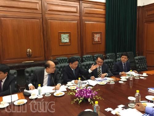 Đoàn công tác của Bộ Tài nguyên và Môi trường Việt Nam làm việc với Tổ chức nghiên cứu vũ trụ (ISRO) và Bộ Ngoại giao Ấn Độ. (Ảnh: TTXVN)