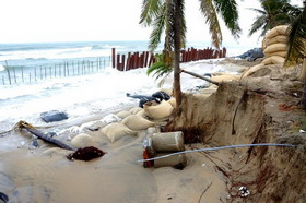 Bờ biển khu vực Cửa Đại, thành phố Hội An, tỉnh Quảng Nam bị sạt lở nghiêm trọng - Ảnh Internet