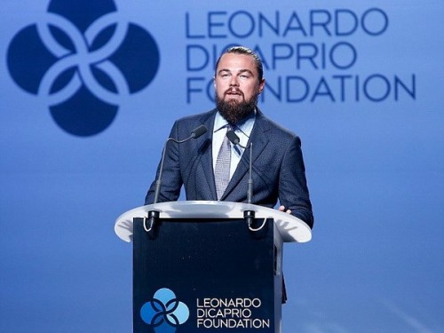 Leonardo DiCaprio tại đêm gala từ thiện(Ảnh: Getty images)