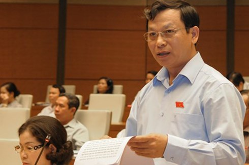 Đại biểu Bùi Mạnh Hùng - Phó trưởng đoàn chuyên trách đoàn ĐBQH tỉnh Bình Phước 