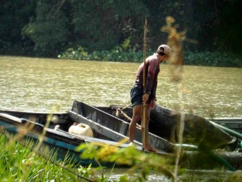 “Cát tặc” moi ruột sông Cái đoạn qua xã Diên Phú, huyện Diên Khánh, tỉnh Khánh Hòa