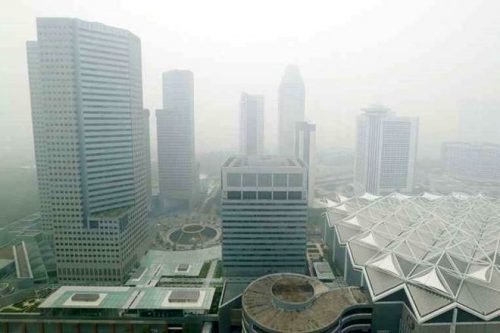 Tình trạng khói mù trầm trọng ở Singapore (Nguồn: straitstimes.com)