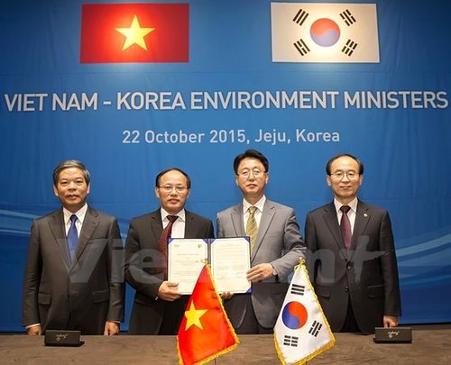 Lễ ký Bản ghi nhớ (Ảnh: Phạm Duy/Vietnam+)