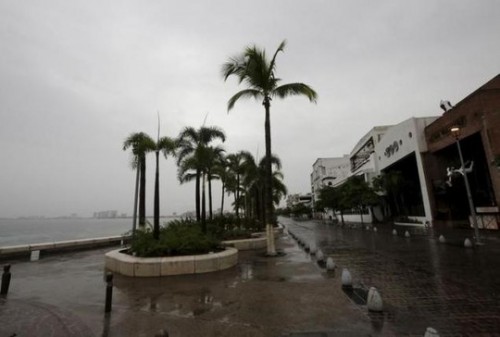 Thành phố du lịch Puerto Vallarta vẫn bình yên sau khi bão gây ảnh hưởng (Ảnh: Reuters)