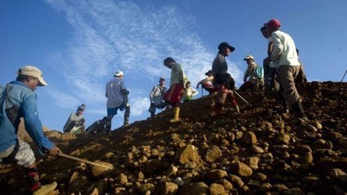 Những người khai thác mỏ tự do ở Myanmar (Nguồn: Getty Images)