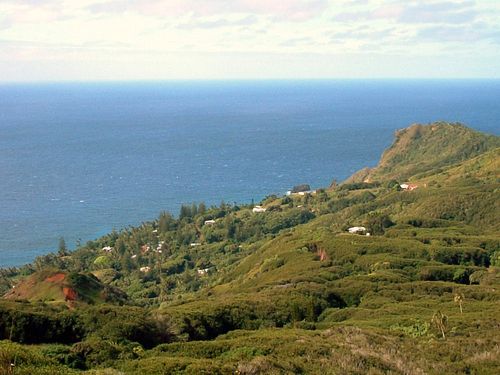 Đảo Pitcairn, nằm ở miền Nam Thái Bình Dương. Có khoảng 56 gia đình, là nơi sinh sống của hậu duệ người Bounty. (Nguồn: Sputniknews)