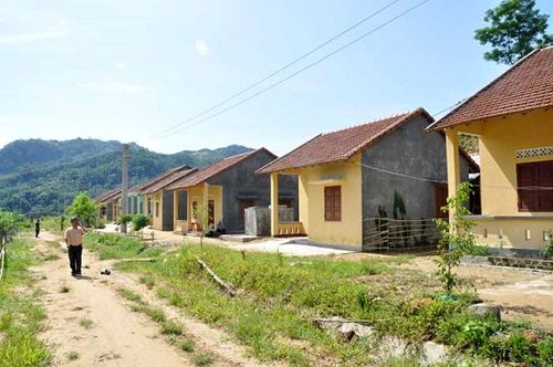 Quảng Ngãi: Nhường đất cho thủy điện, người dân gặp khó khăn
