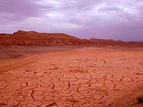 Sa mạc Atacama là nơi khô cằn nhất thế giới  