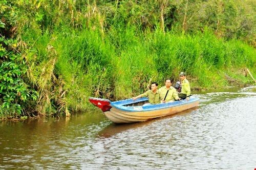 Lực lượng kiểm lâm rừng U Minh Hạ luôn túc trực phòng cháy, chữa cháy rừng