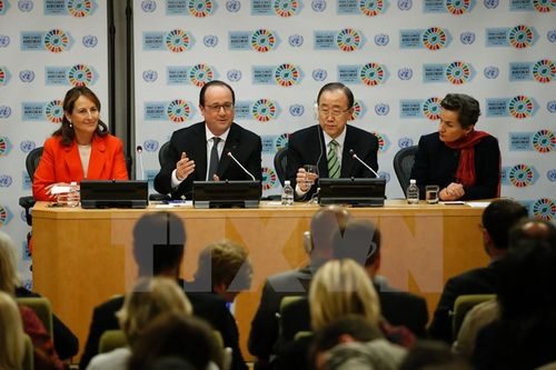 Lễ ký Hiệp định Paris về biến đổi khí hậu tại New York ngày 22/4 (Nguồn: AFP/TTXVN)