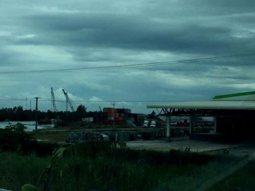 Nhà máy giấy của Cty TNHH Giấy Lee & Man nằm trên diện tích 82 ha, ở xã Phú Hữu, huyện Châu Thành A, tỉnh Hậu Giang (Ảnh: Lao Động)