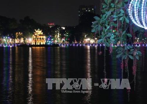 Xây khách sạn cạnh Hồ Gươm: Cần hài hòa nhiều lợi ích