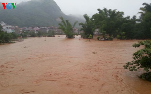 Ảnh hưởng của bão số 1, Sơn La có mưa lớn gây lũ quét