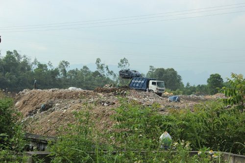 Mỗi ngày bãi rác Đèo Sen tiếp nhận xử lý khoảng 130 tấn rác