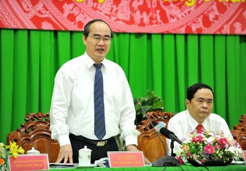 Chủ tịch Ủy ban Trung ương MTTQ Việt Nam Nguyễn Thiện Nhân phát biểu tại hội thảo (Ảnh: Hoàng Anh/chinhphu.vn)