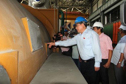 Chủ tịch UB TƯ MTTQ Việt Nam Nguyễn Thiện Nhân khảo sát thực tế tại nhà máy nhiệt điện Duyên Hải 1
