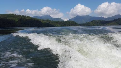 Hồ Cao Vân trữ lượng từ 10,8 - 12 triệu m3 nước sạch, cấp cho nửa triệu người ở thành phố Hạ Long và Cẩm Phả