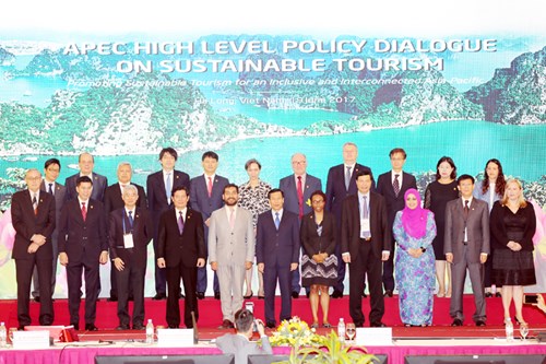 Khai mạc Đối thoại chính sách cao cấp APEC về du lịch bền vững