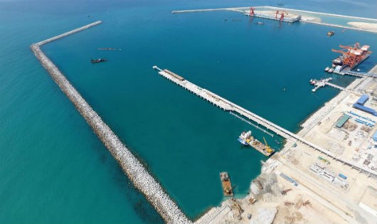Điện Vĩnh Tân 1 cam kết: “Chỉ chuyển cát, không đổ chất thải độc hại”