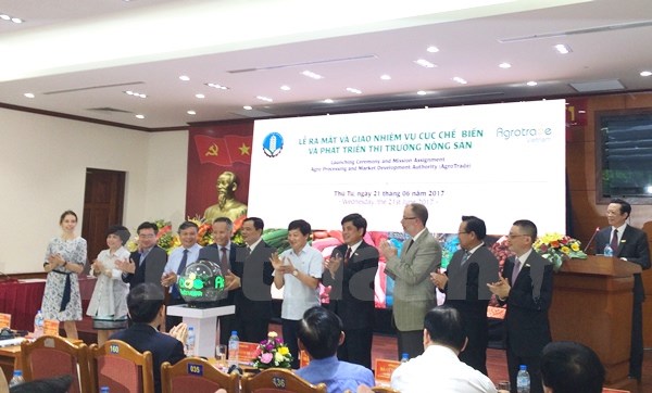 Ra mắt Cục Chế biến và Phát triển thị trường Nông sản