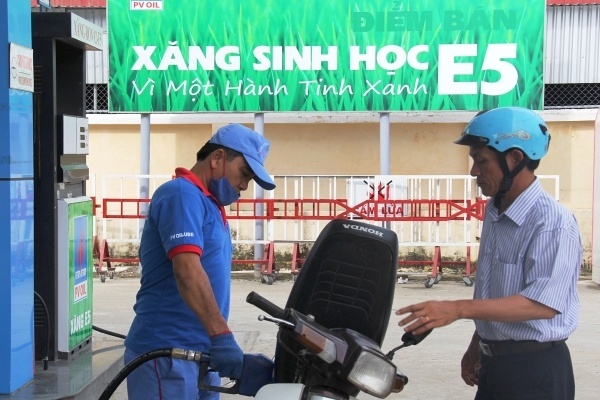 Xăng E5 sẵn sàng “soán ngôi” RON 92 trên thị trường